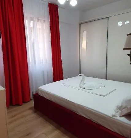 Myamar * Mamaia
