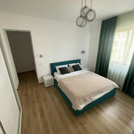 Myamar Apartment Mamaia
